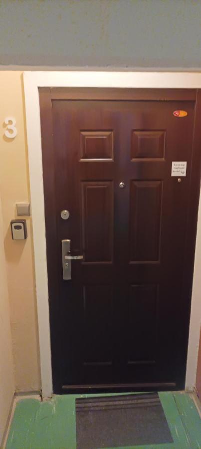 Panel Hause Kazincbarcika Apartment Room photo